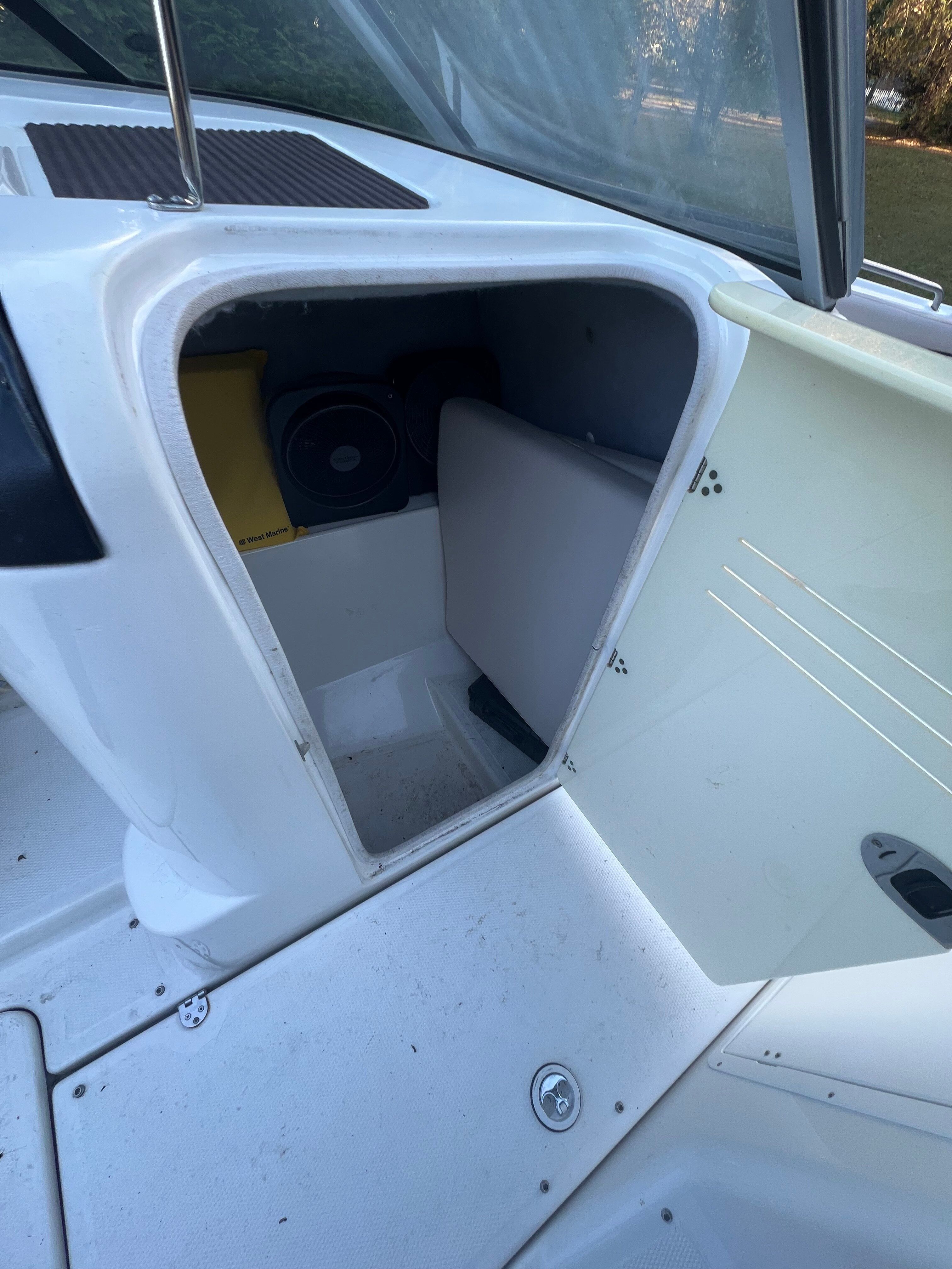 2010 Yamaha Boats SX240 HO - 9
