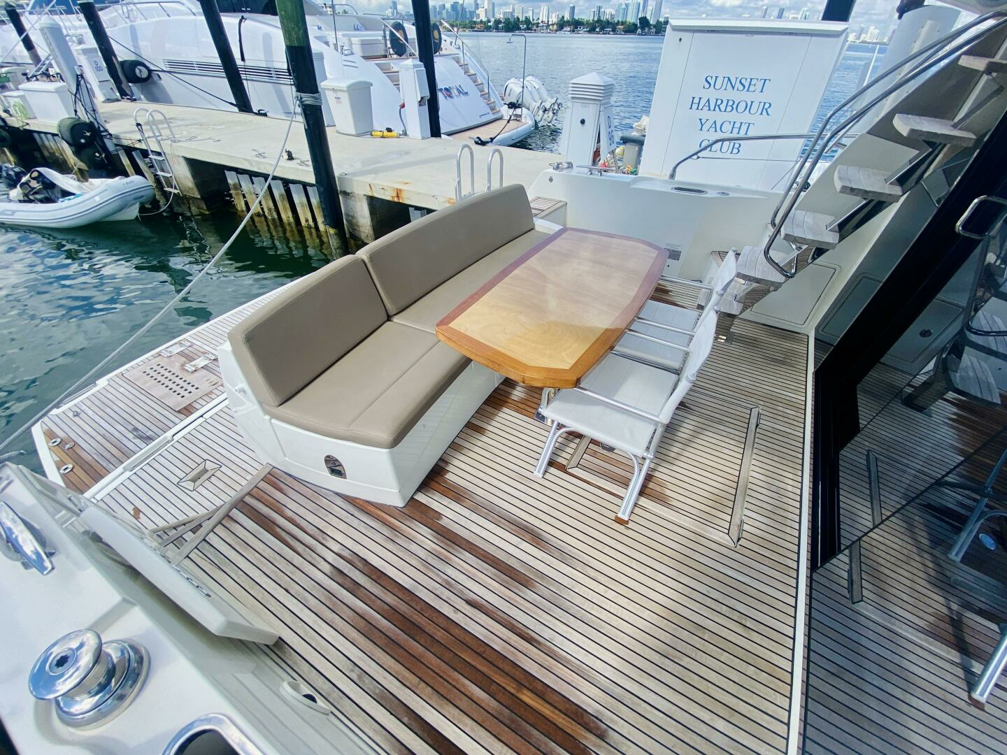 2015 Prestige 500 - Image 26
