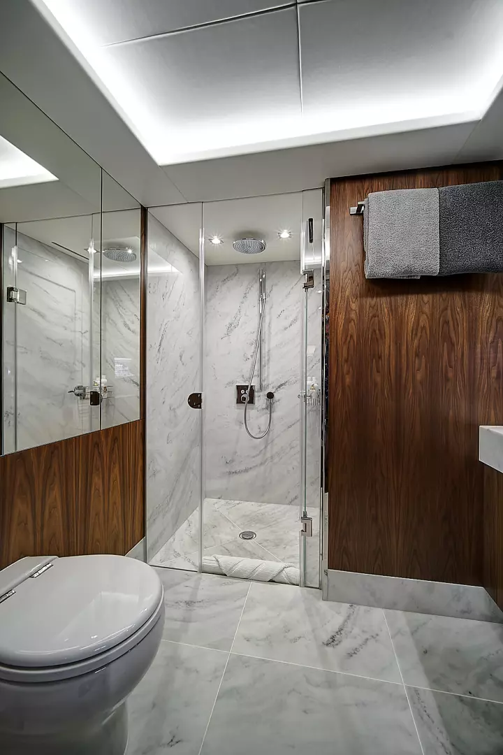 2019 Sunseeker 86 Yacht - Image 60