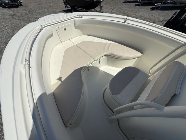 2012 Hydra-Sports 2300 CC - 11