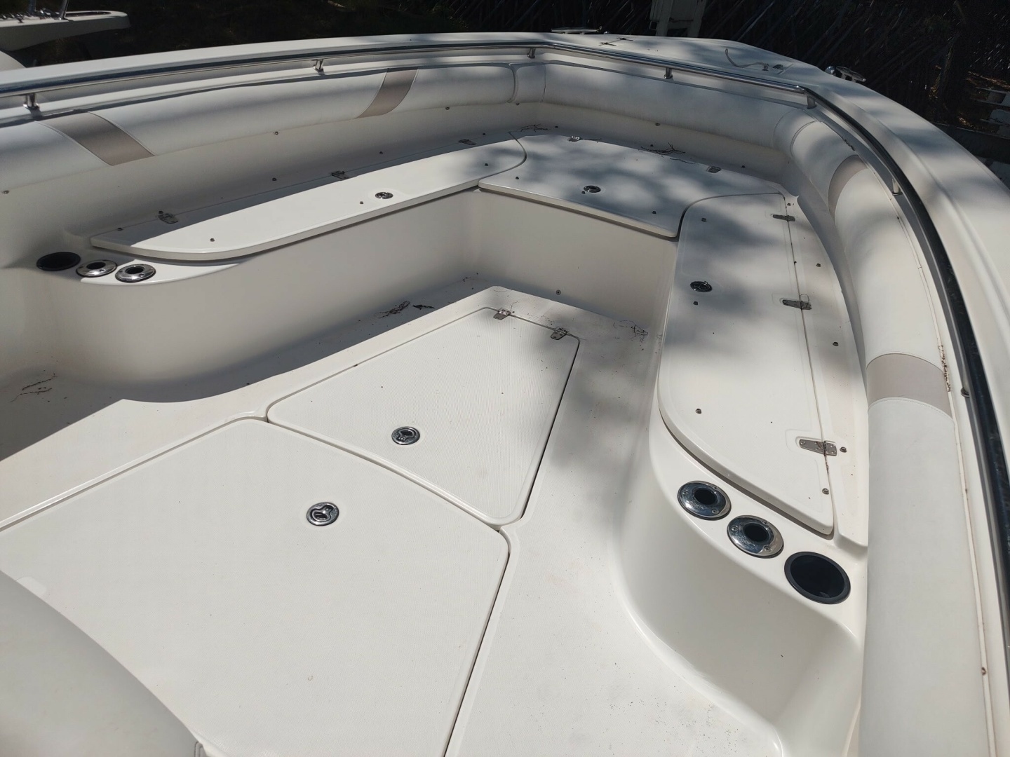 2006 Boston Whaler 320 Outrage - Image 31