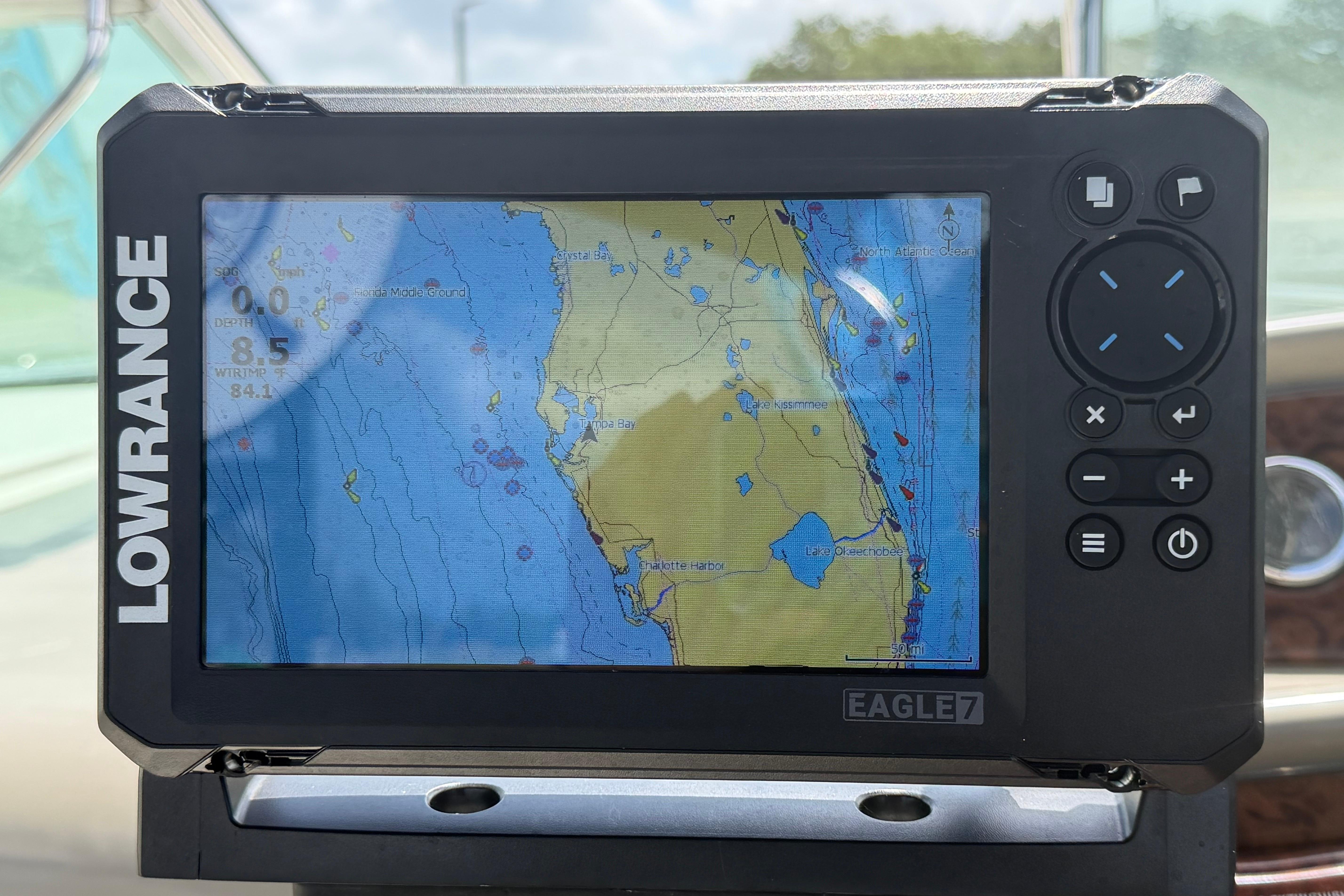Lowrance Eagle 7 GPS displaying Florida coastline on Sea Ray 250 Amberjack, 2006 model.