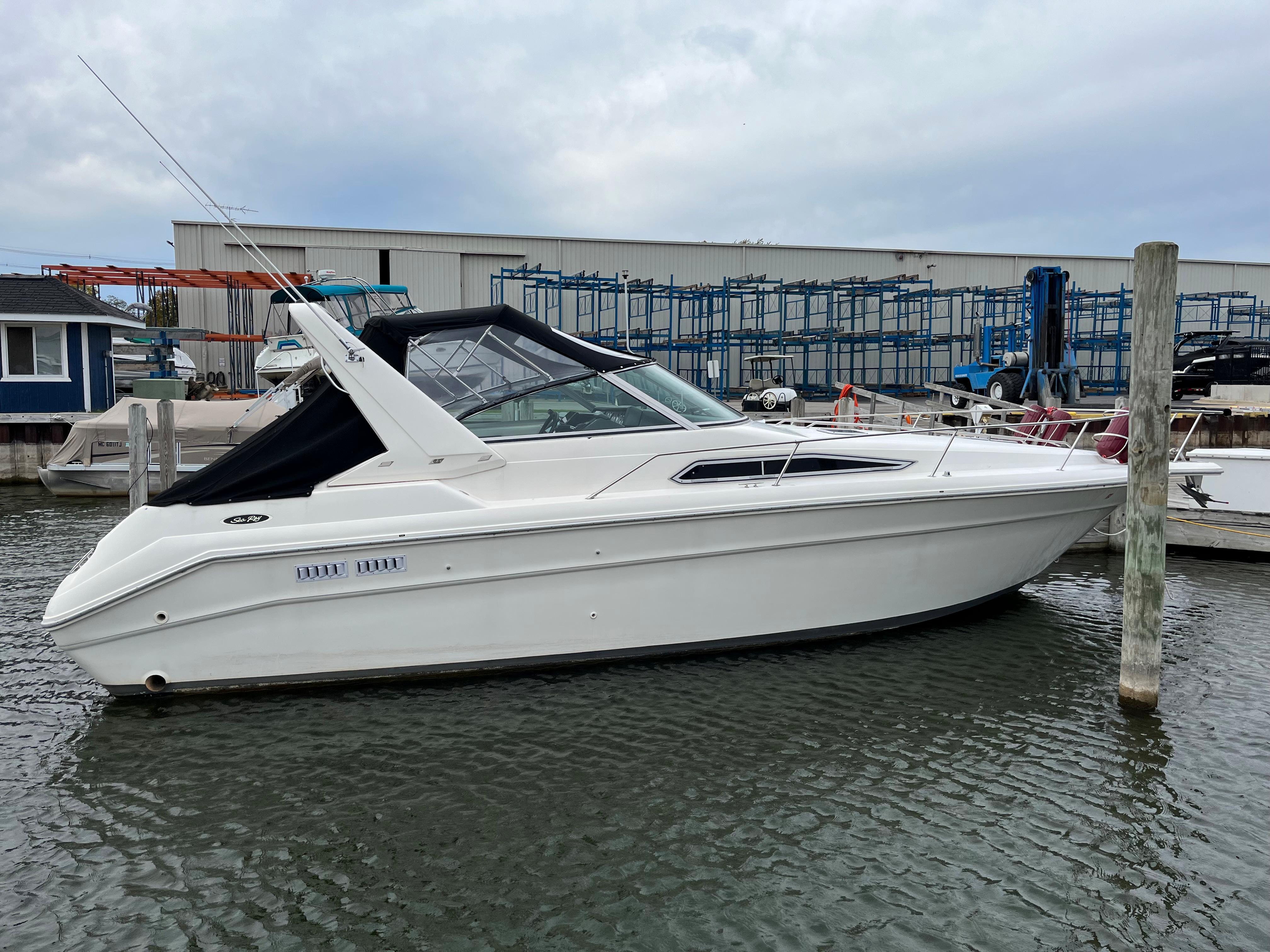 1993 Sea Ray 330 Express