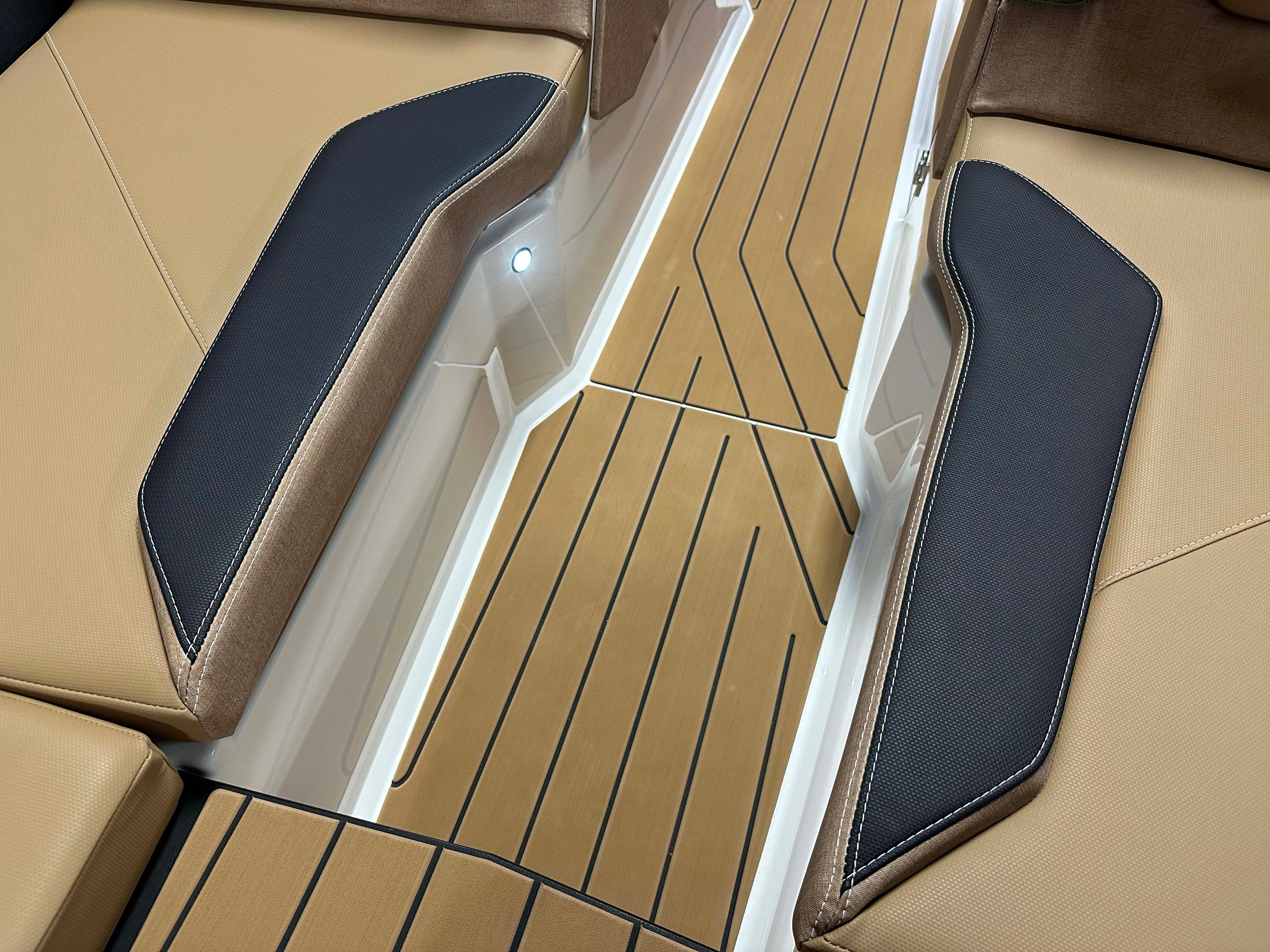 2026 MasterCraft X24 - 97
