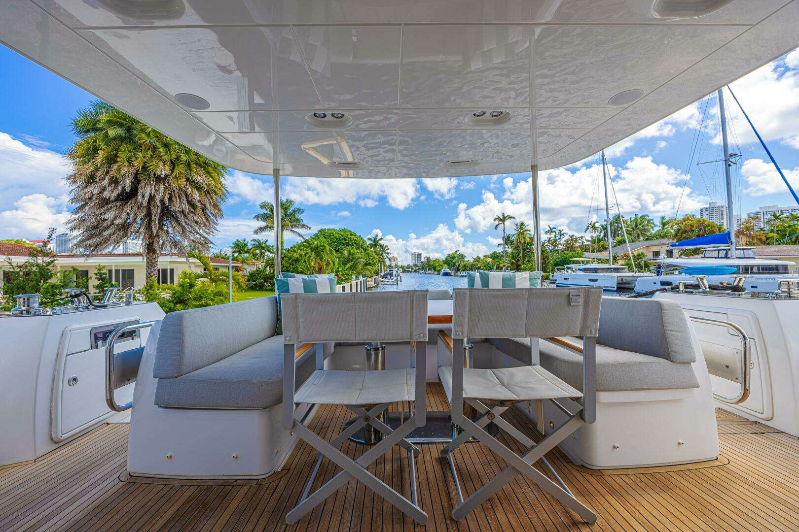 2022 Azimut Magellano 66 - Image 27