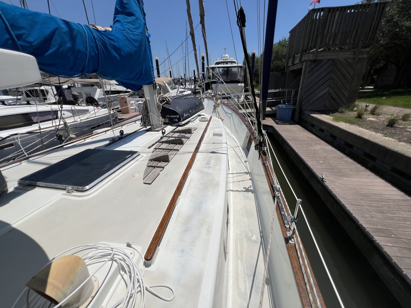 1977 Fisher 46 - Image 34