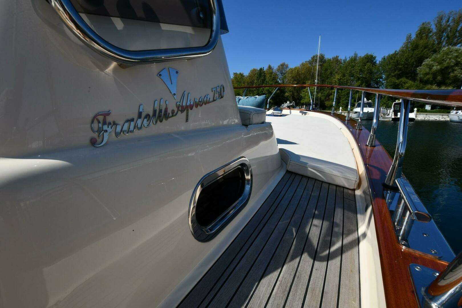 2022 Fratelli Aprea 7.50 - Image 12