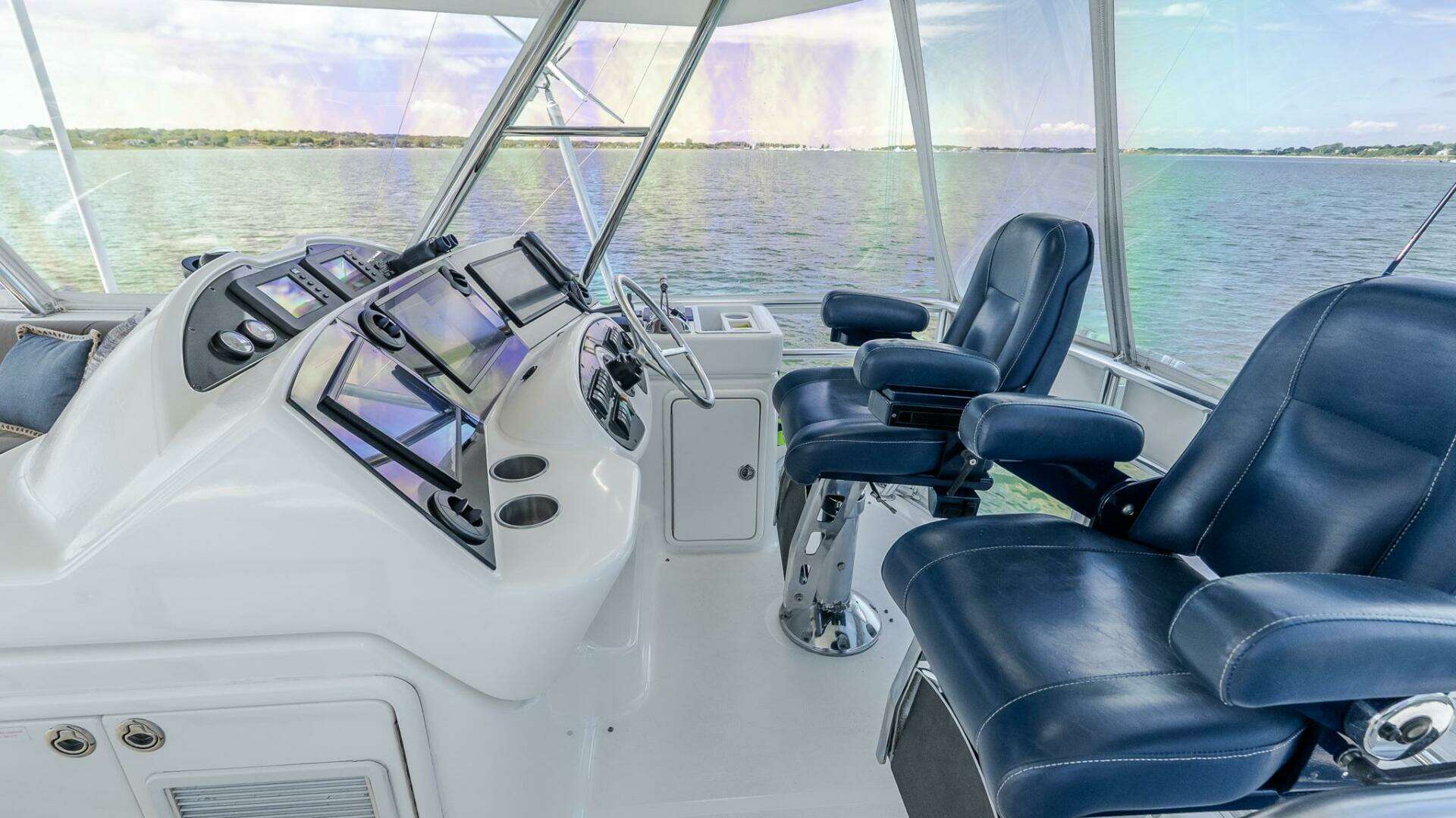 2005 Riviera 51 Flybridge - Image 19