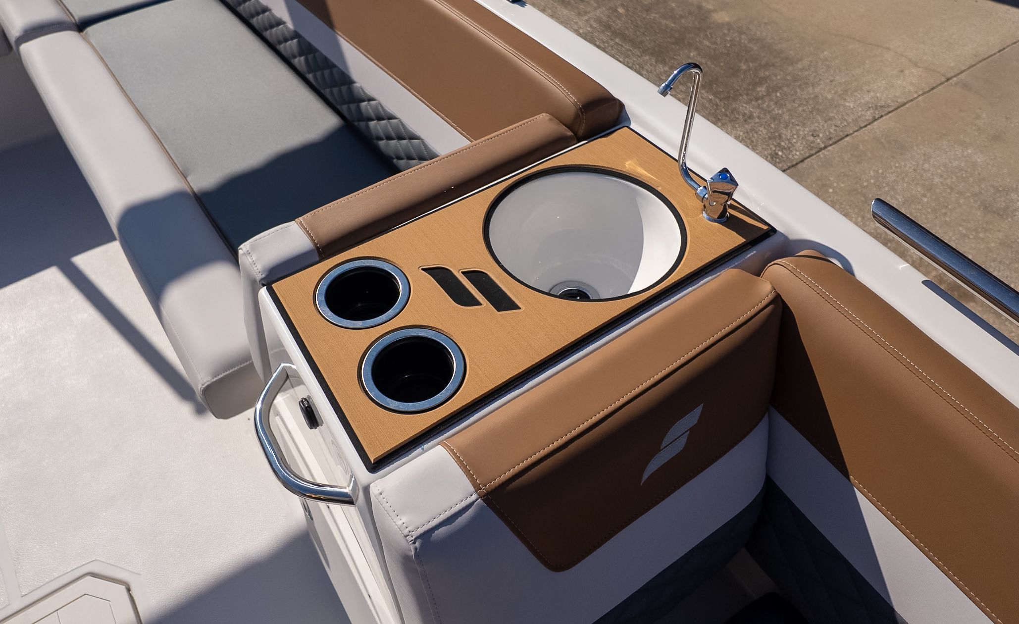 2026 Starcraft SVX 211 OB - 12