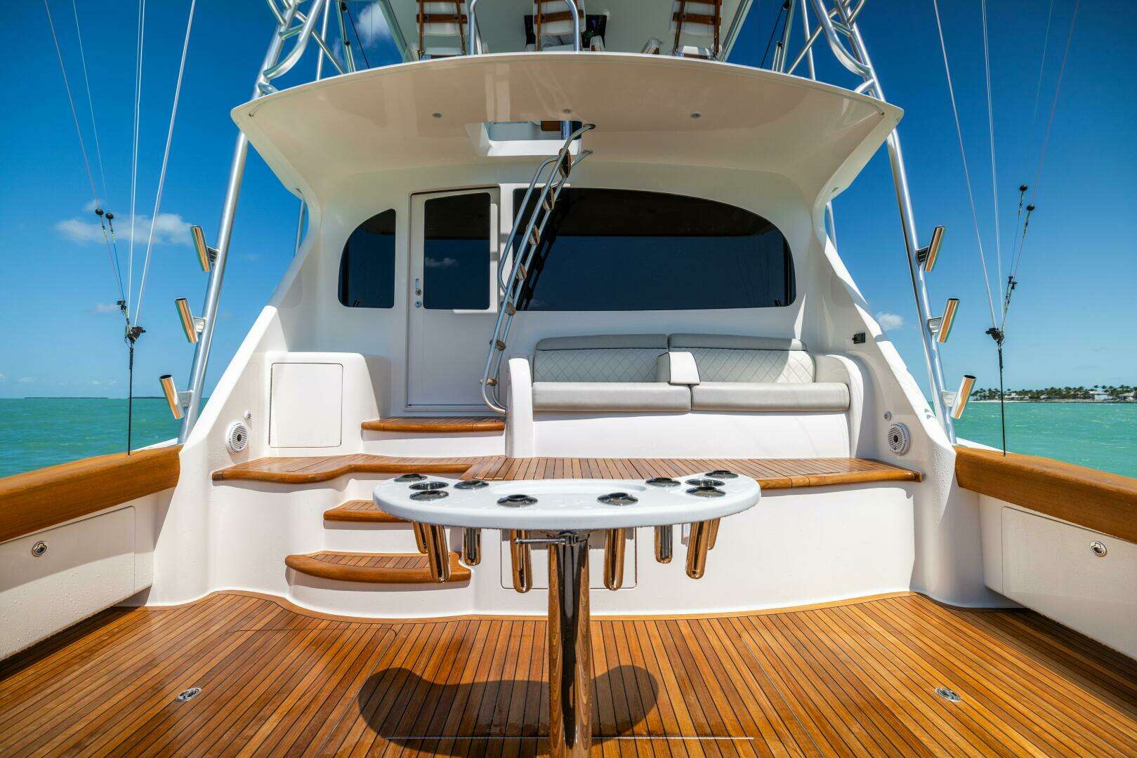2011 Viking 70 Convertible - Image 73