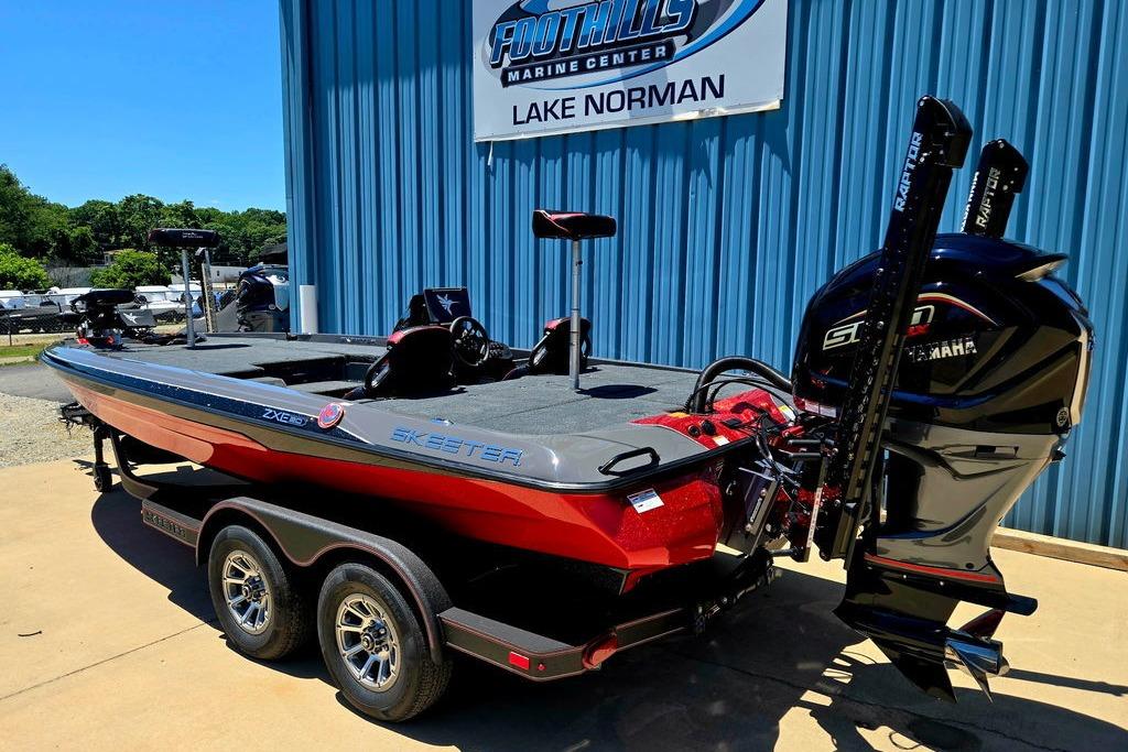 2026 Skeeter ZXE20 boat at Foothills Marine Center, Lake Norman.