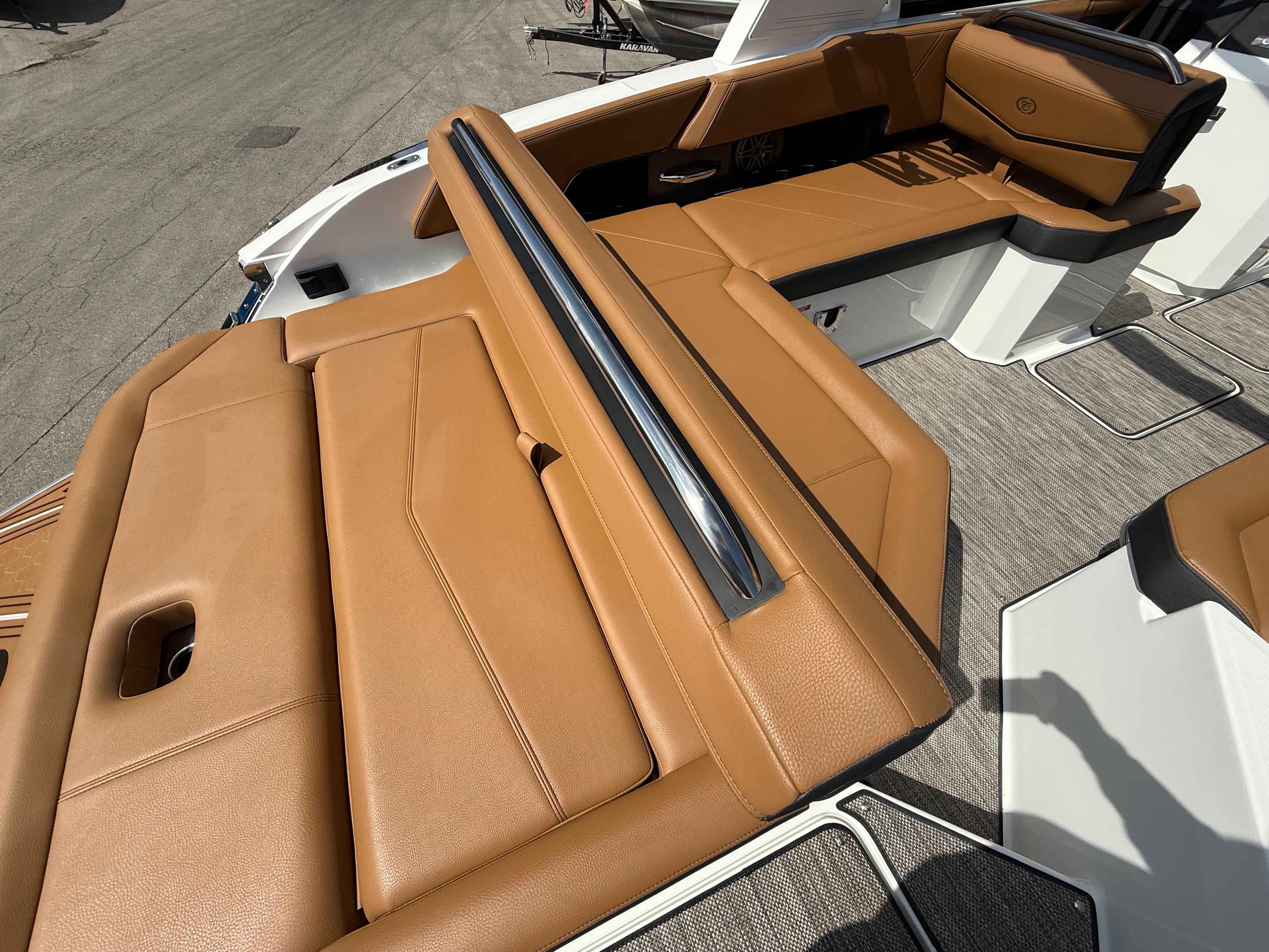 2026 Cobalt R6 Surf - 23