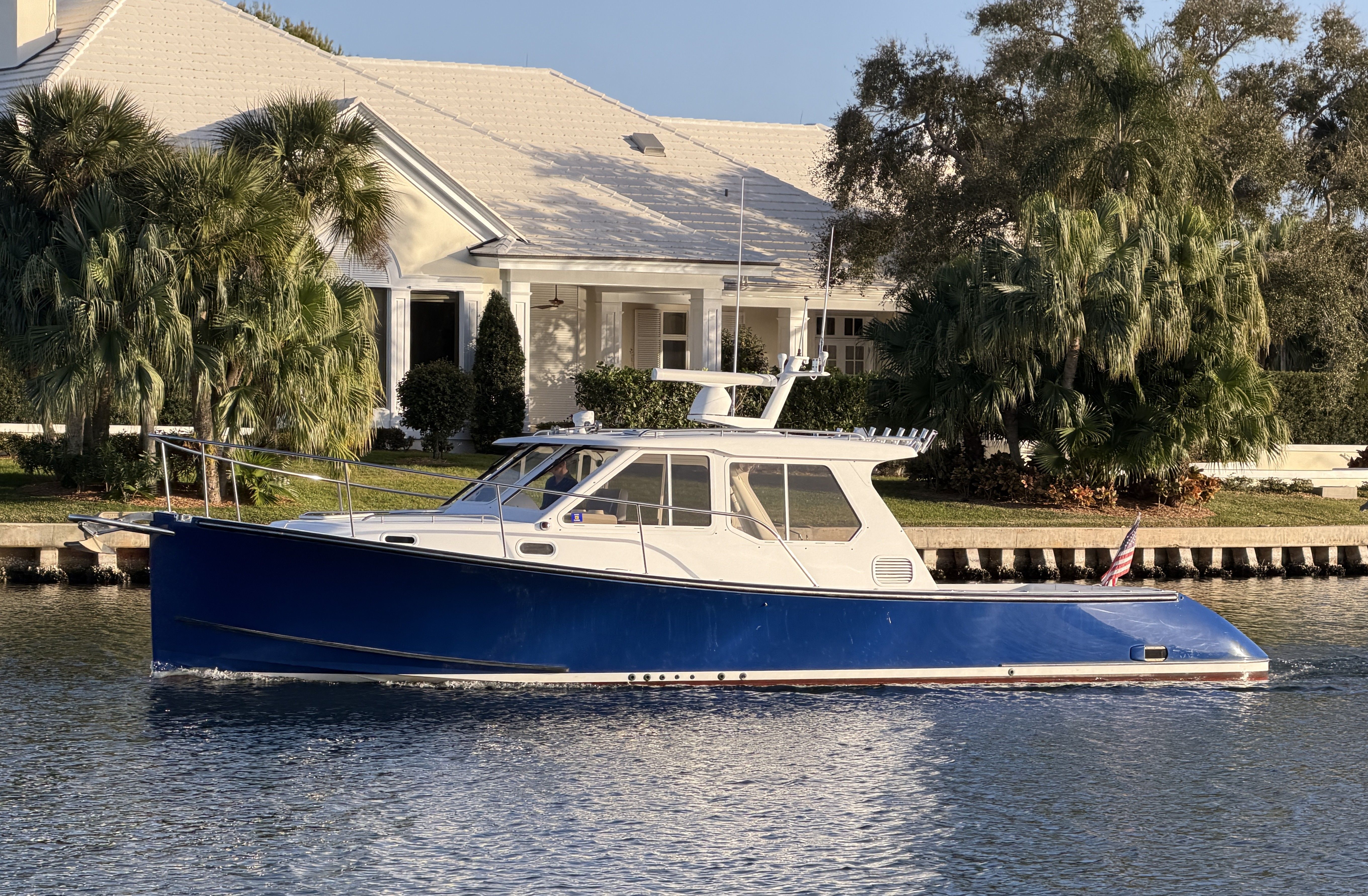 2002 True North 38