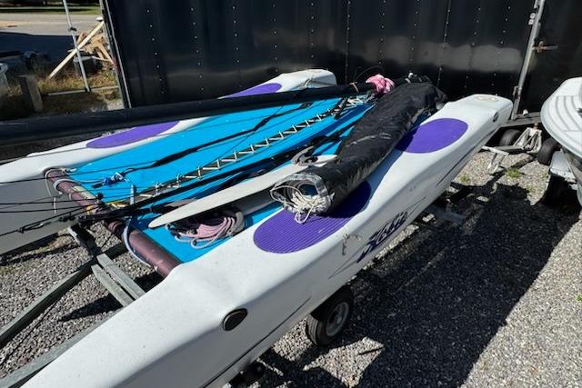 2002 Hobie Cat Club Wave 13