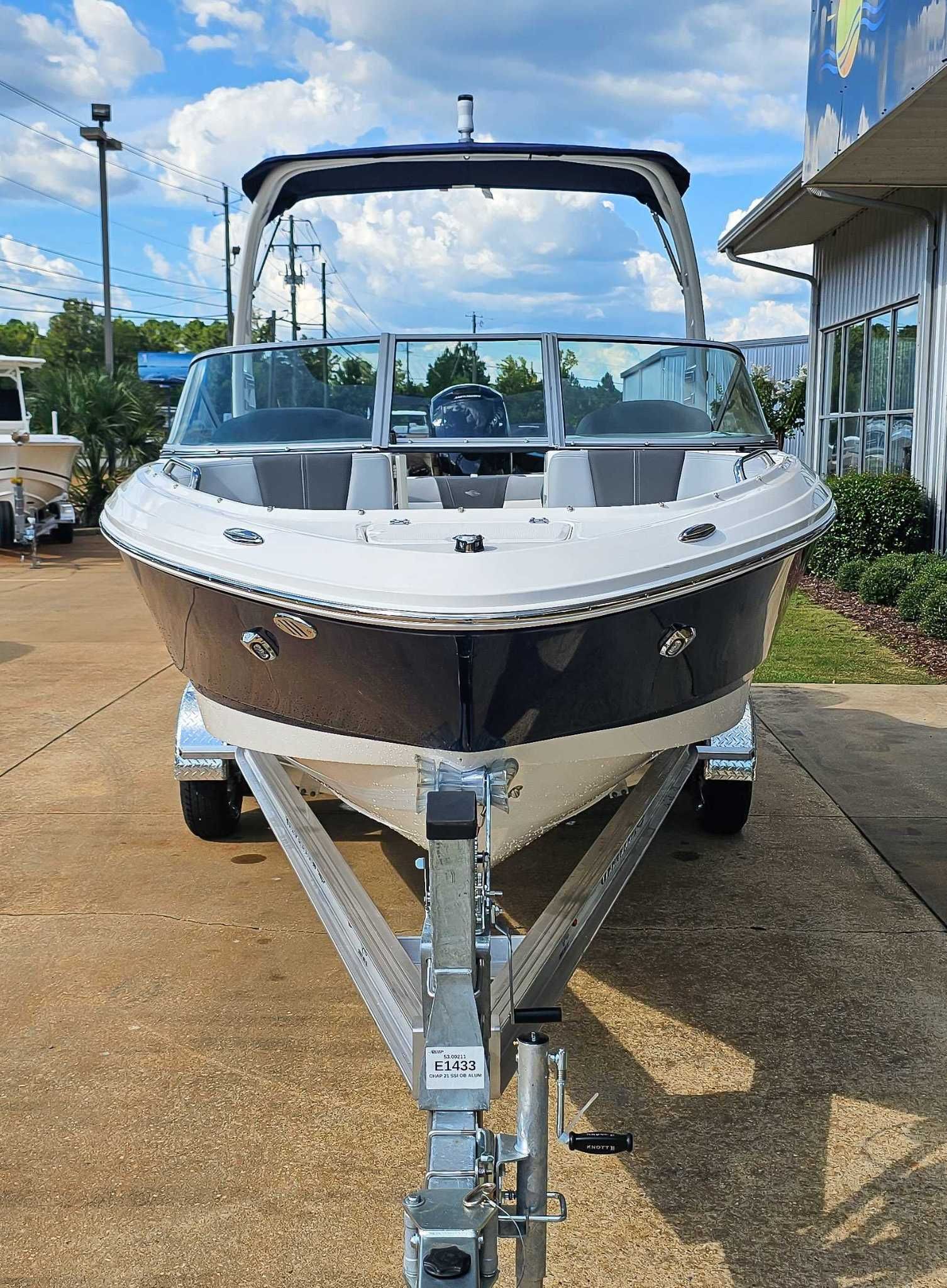 2025 Chaparral 21 SSi OB - 4