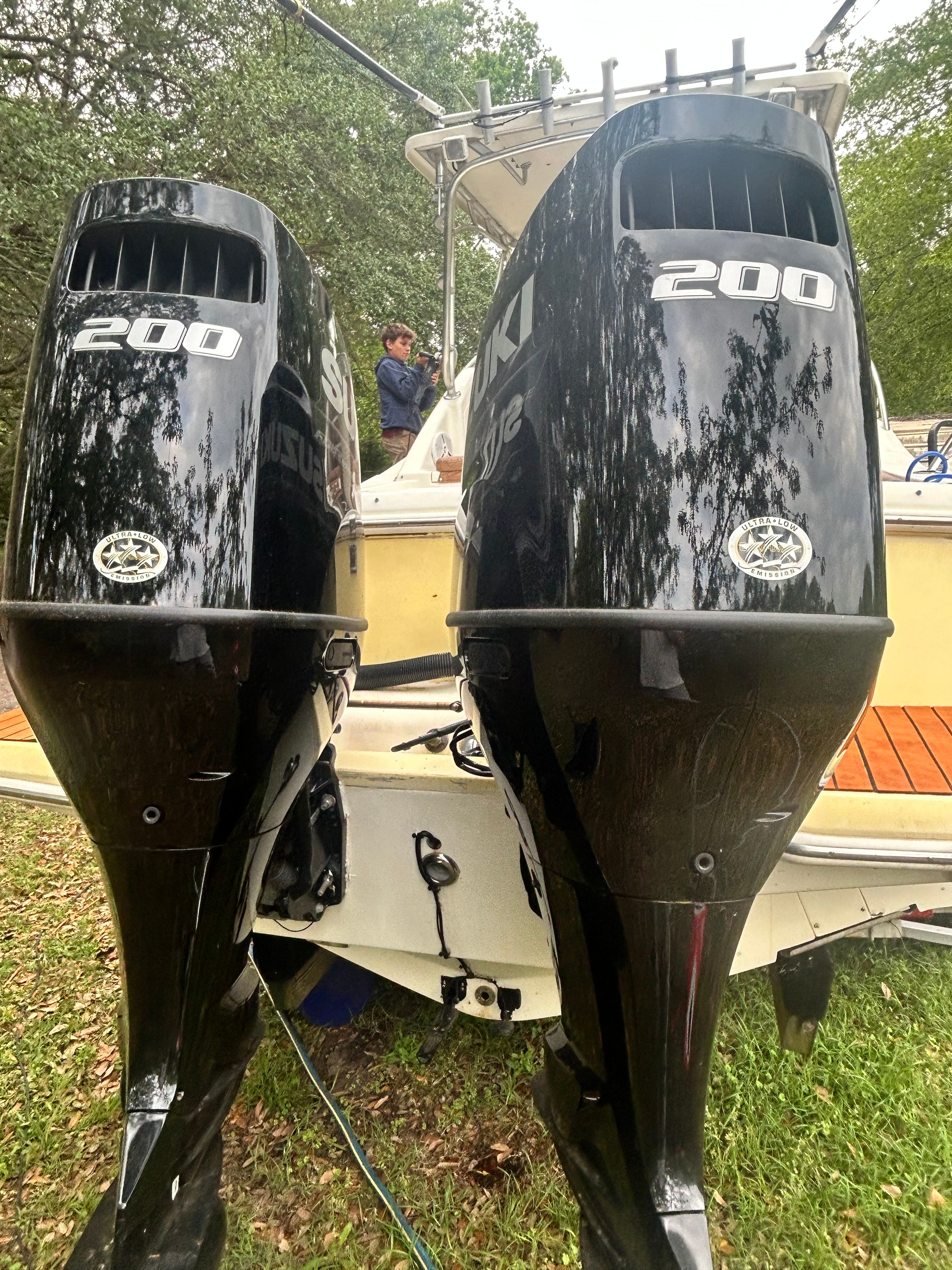 Two Suzuki 200 outboard engines on a 2003 Scout 280 Abaco boat.