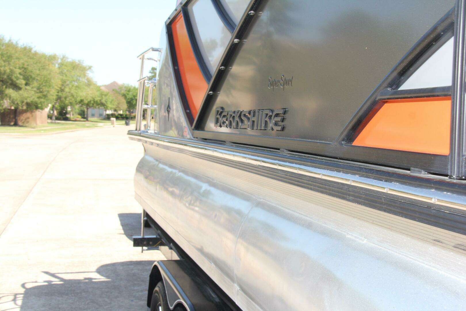2021 Berkshire 25 Sport CL - Image 76
