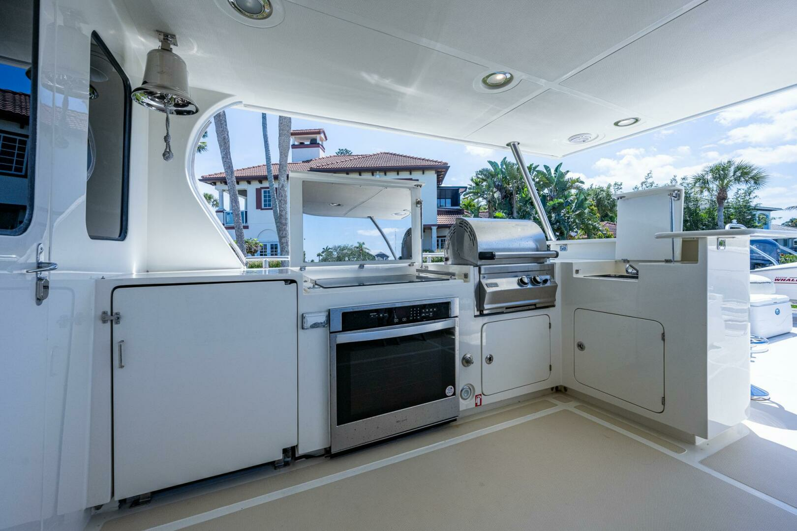 2013 Marlow Explorer Enclosed Bridge (CB) - Image 13