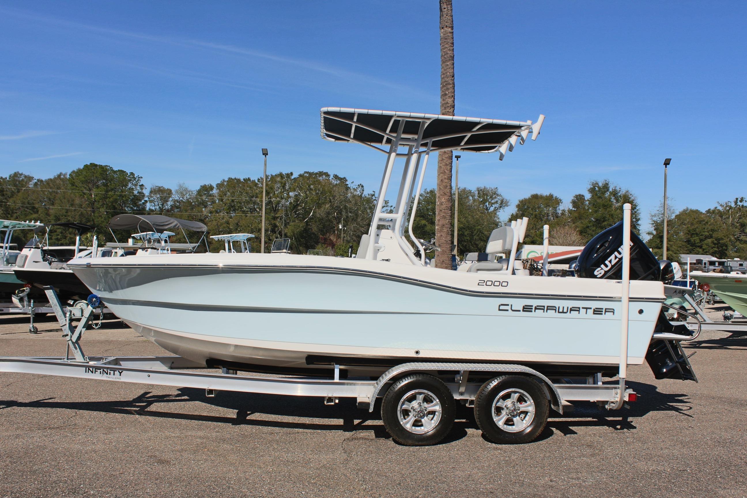 2024 Clearwater 2000 Center Console