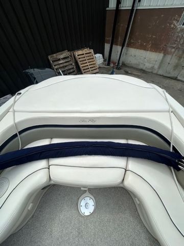 2005 Sea Ray 240 Select - 13