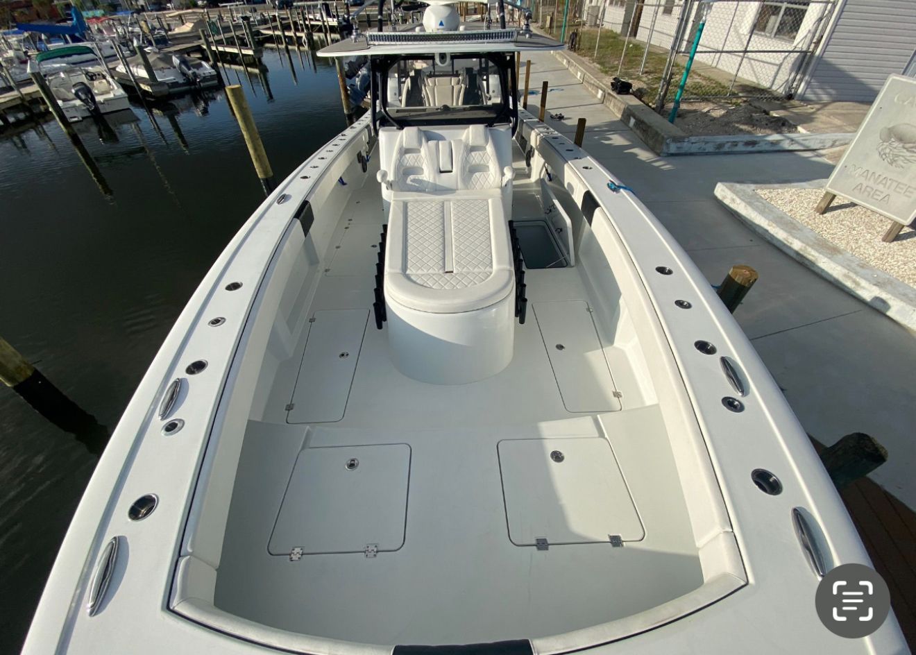 2020 Freeman 42LR - 2