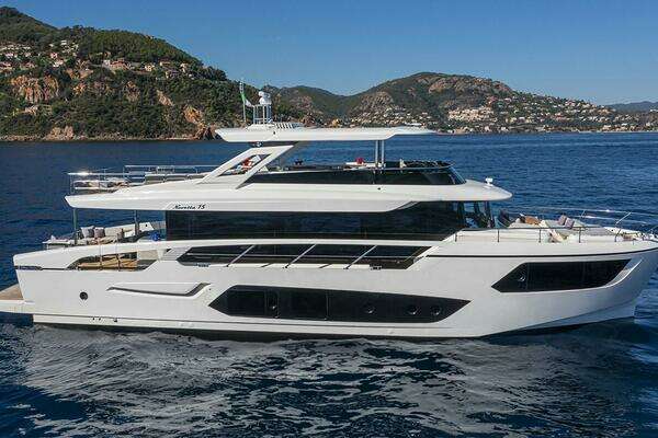 2027 Absolute Navetta 75