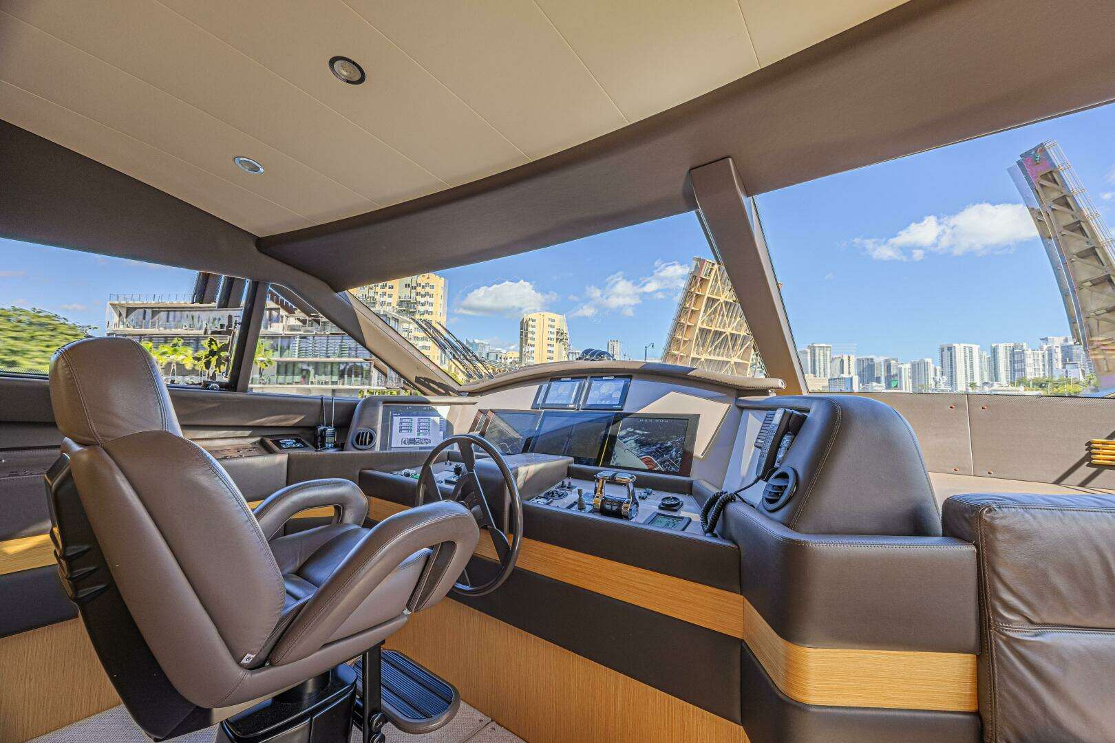2011 Ferretti Yachts 830 - Image 57