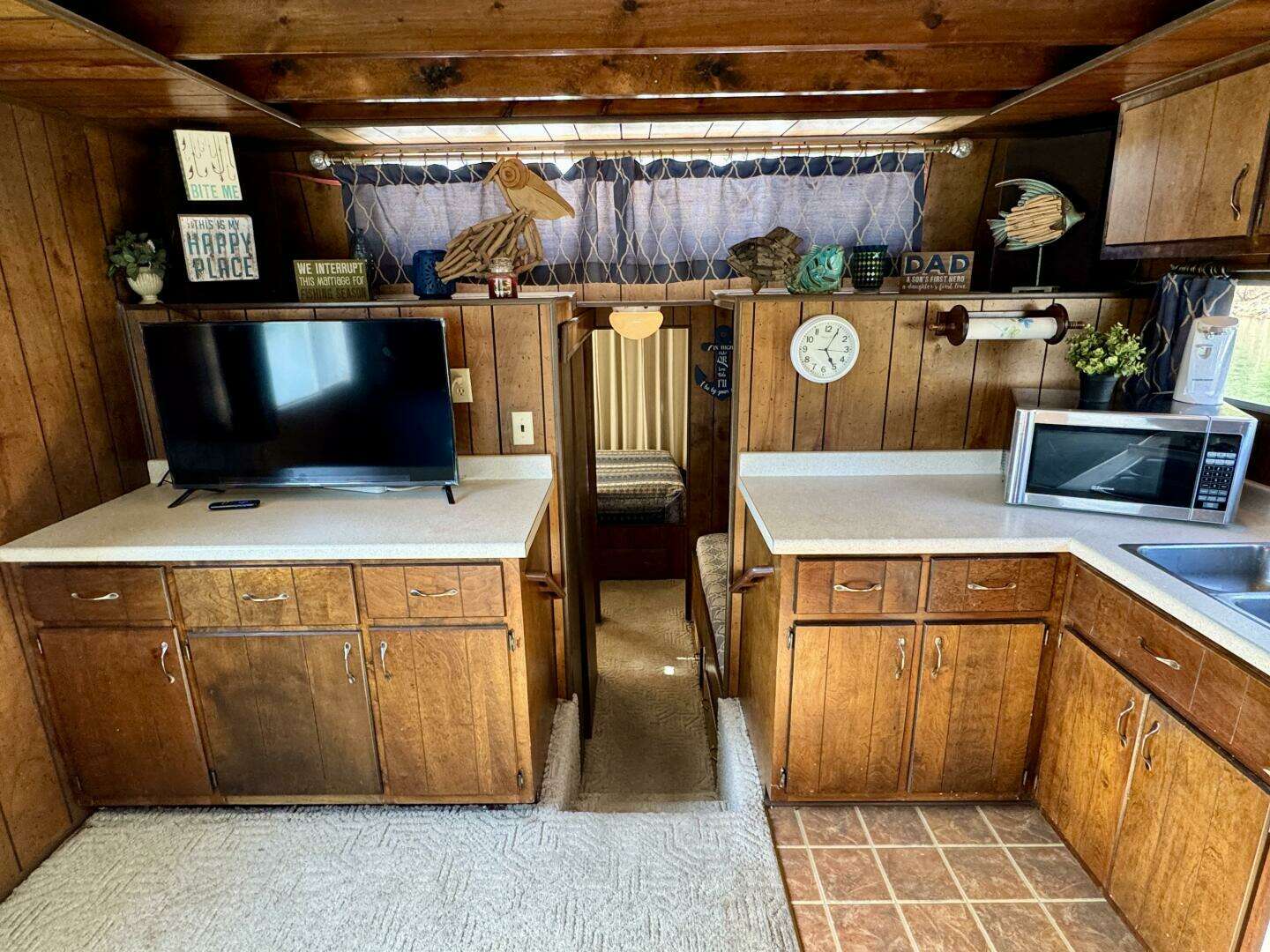 1977 Sumerset 14 x 58 Aluminum Hull Houseboat with Catwalks - Image 44