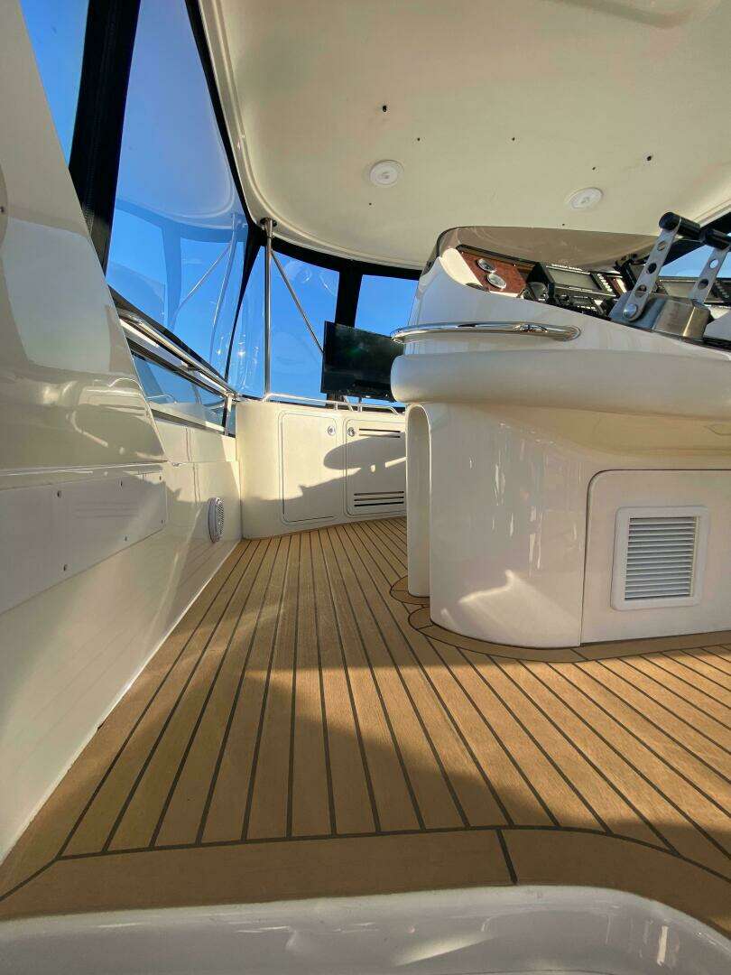 1998 Sea Ray 480 Sedan Bridge - Image 19
