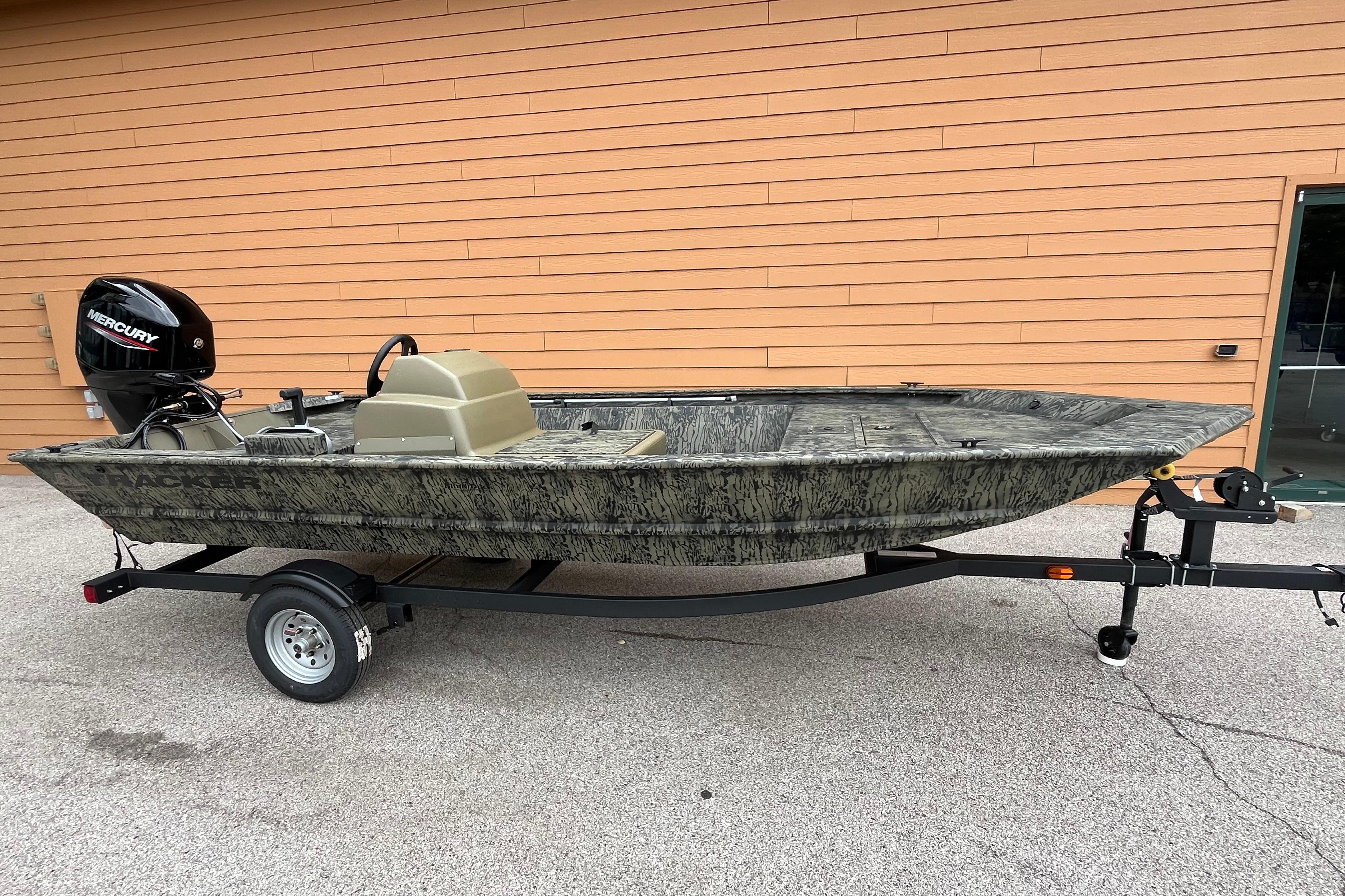 2026 Tracker Grizzly 1648 SC