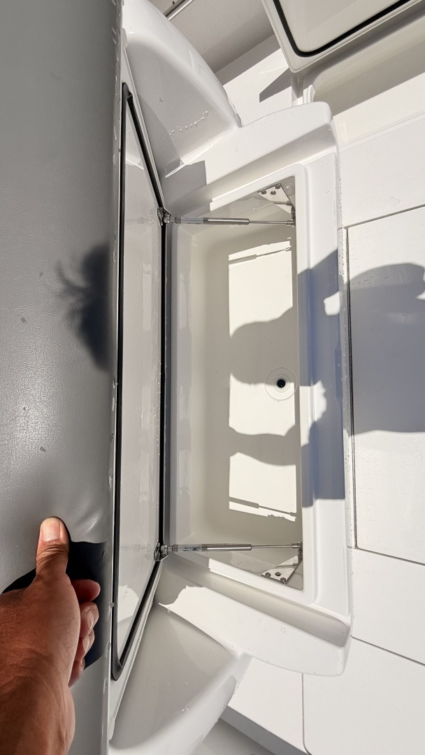 2026 Valhalla Boatworks V33 - Image 18
