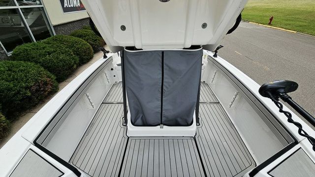 2020 Yamaha Boats 195 FSH Sport - 19