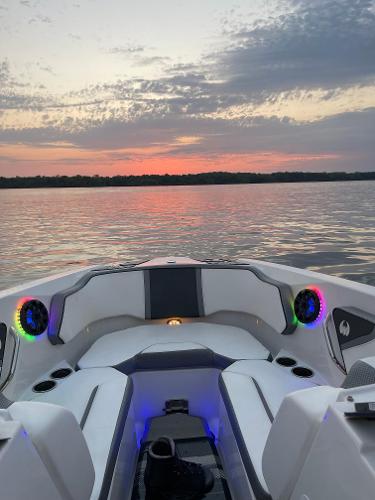 2019 Scarab 255 ID Wake Edition - 11