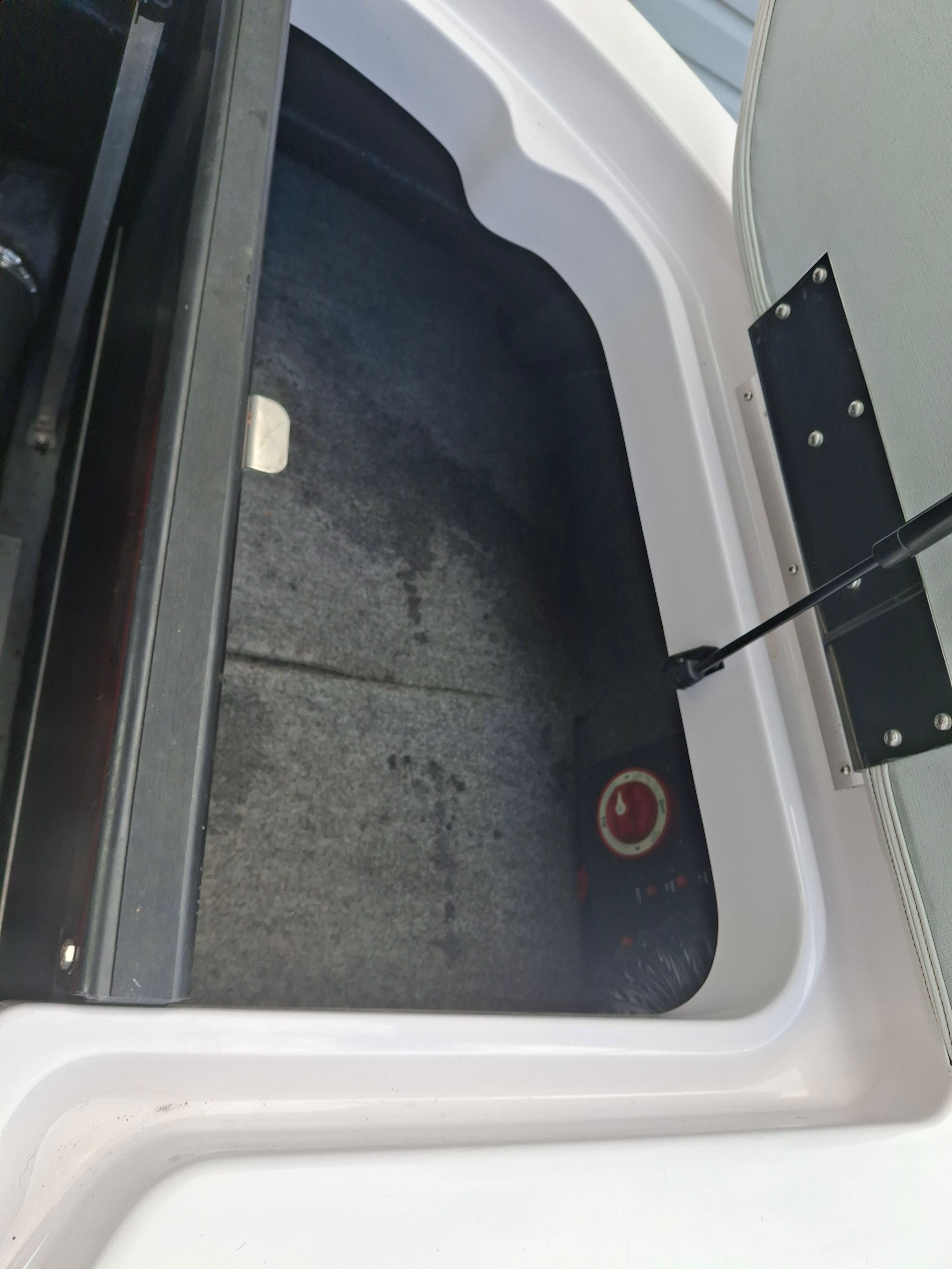 2006 Correct Craft Super Air Nautique 220 TE - 18