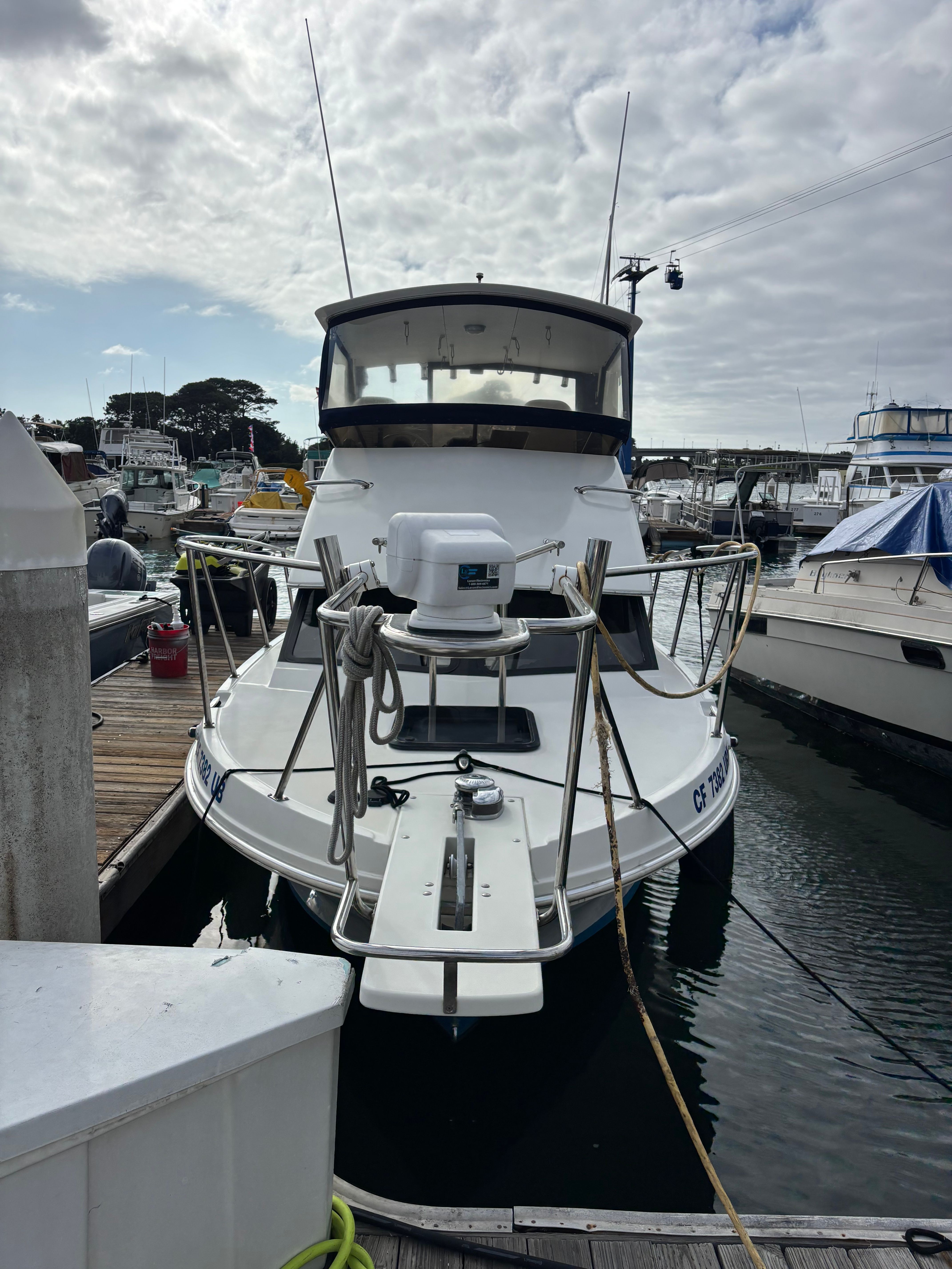 2002 Skipjack 262 Flying Bridge - 10