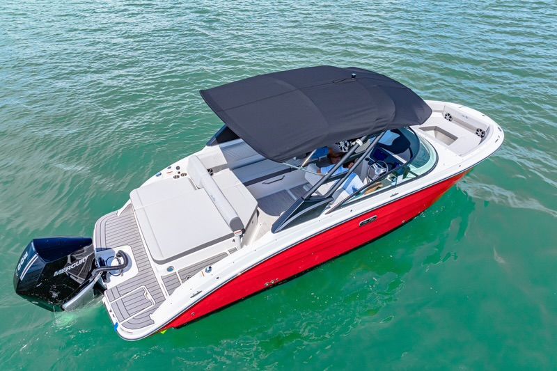 2025 Sea Ray SDX 250 Outboard - 13
