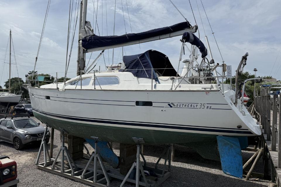 2005 Southerly 35RS