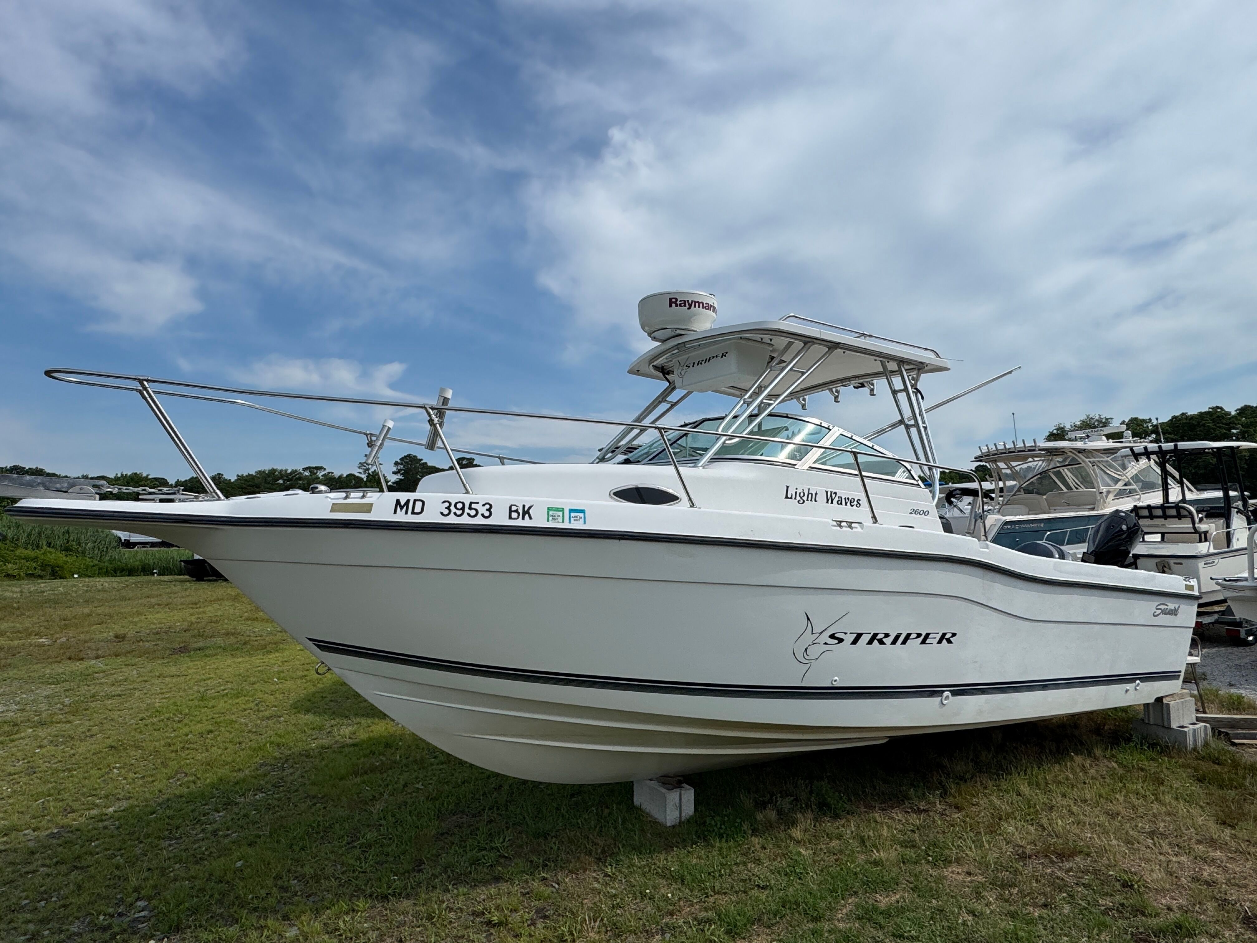 2000 SEA SWIRL 2600 WA STRIPER - Image 2
