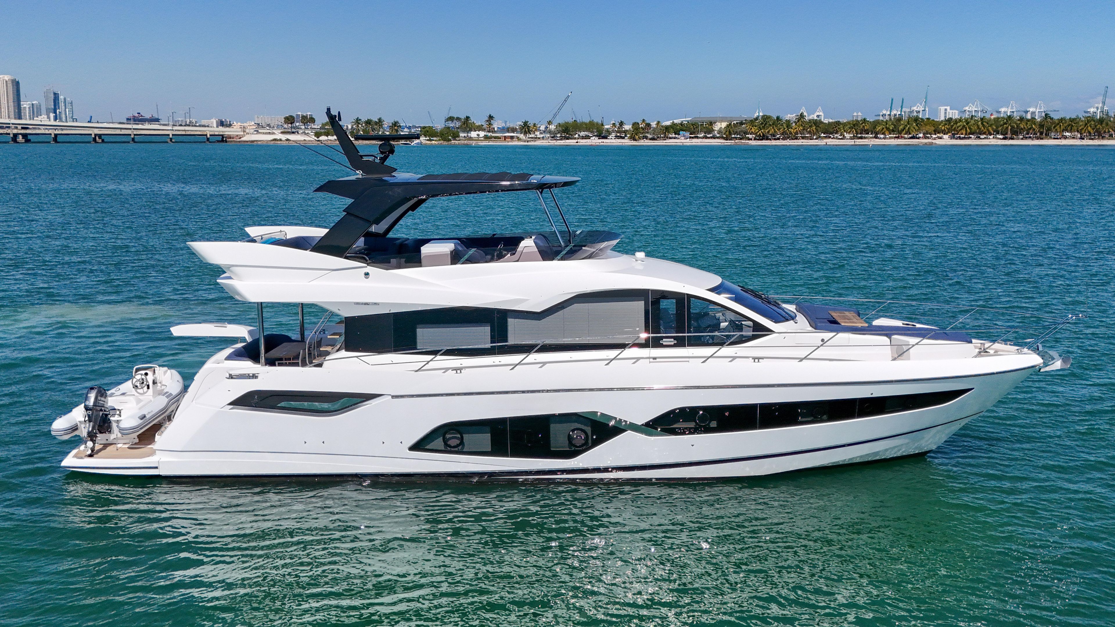 2021 Sunseeker Manhattan 68