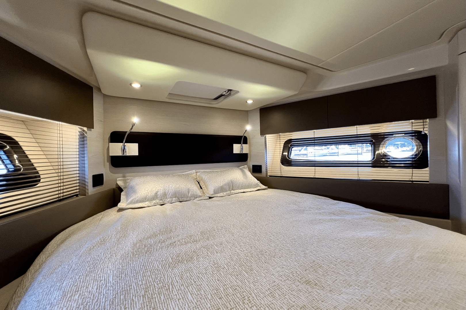 2019 Azimut 50 FLYBRIDGE - Image 73