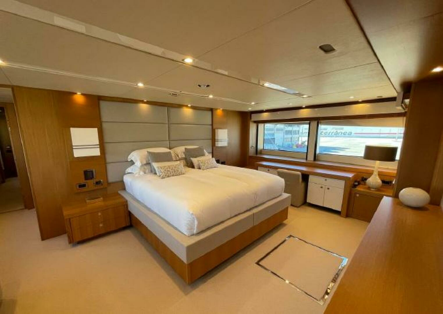2013 Sunseeker 115 - Image 13