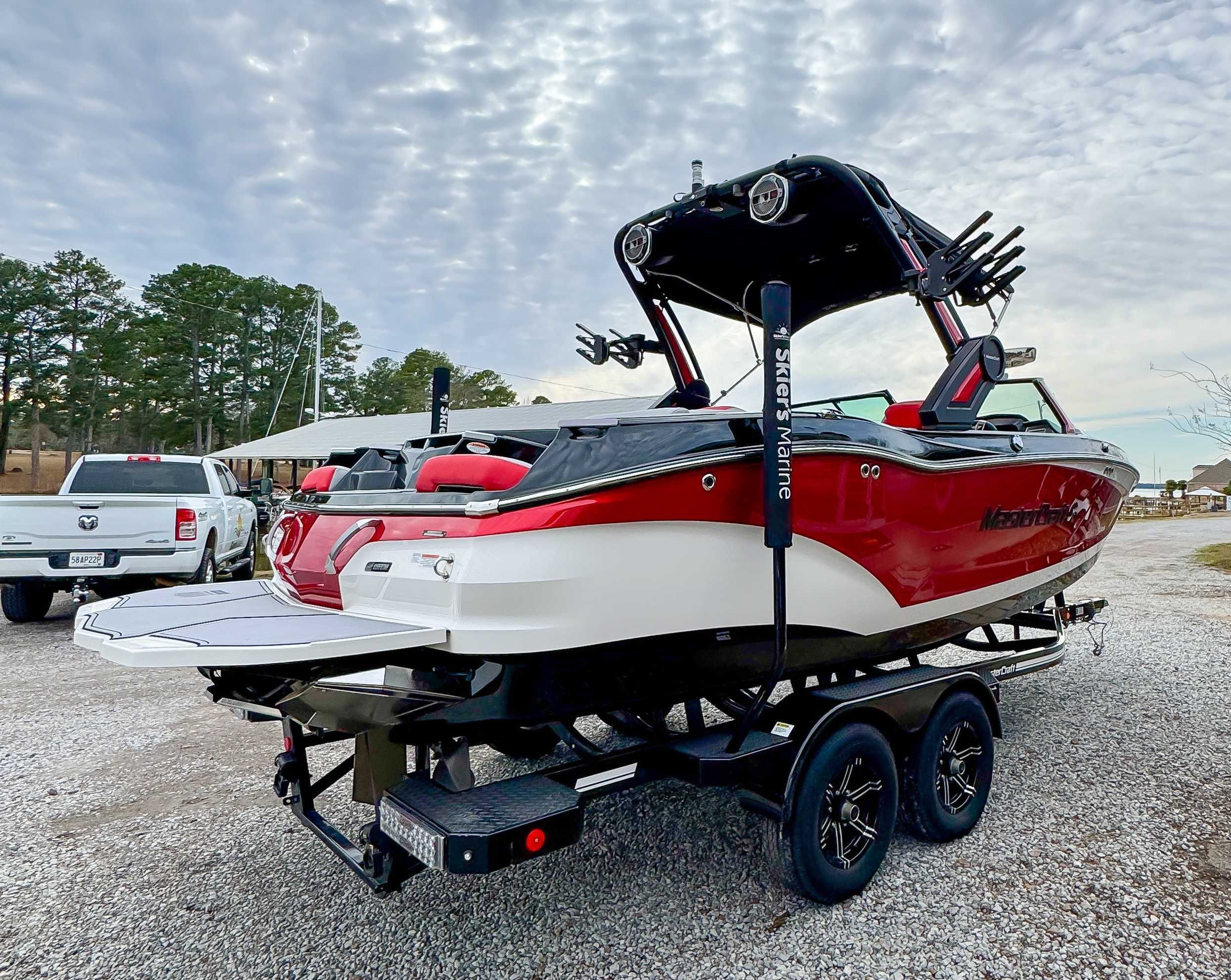 2022 MasterCraft X22 - 8