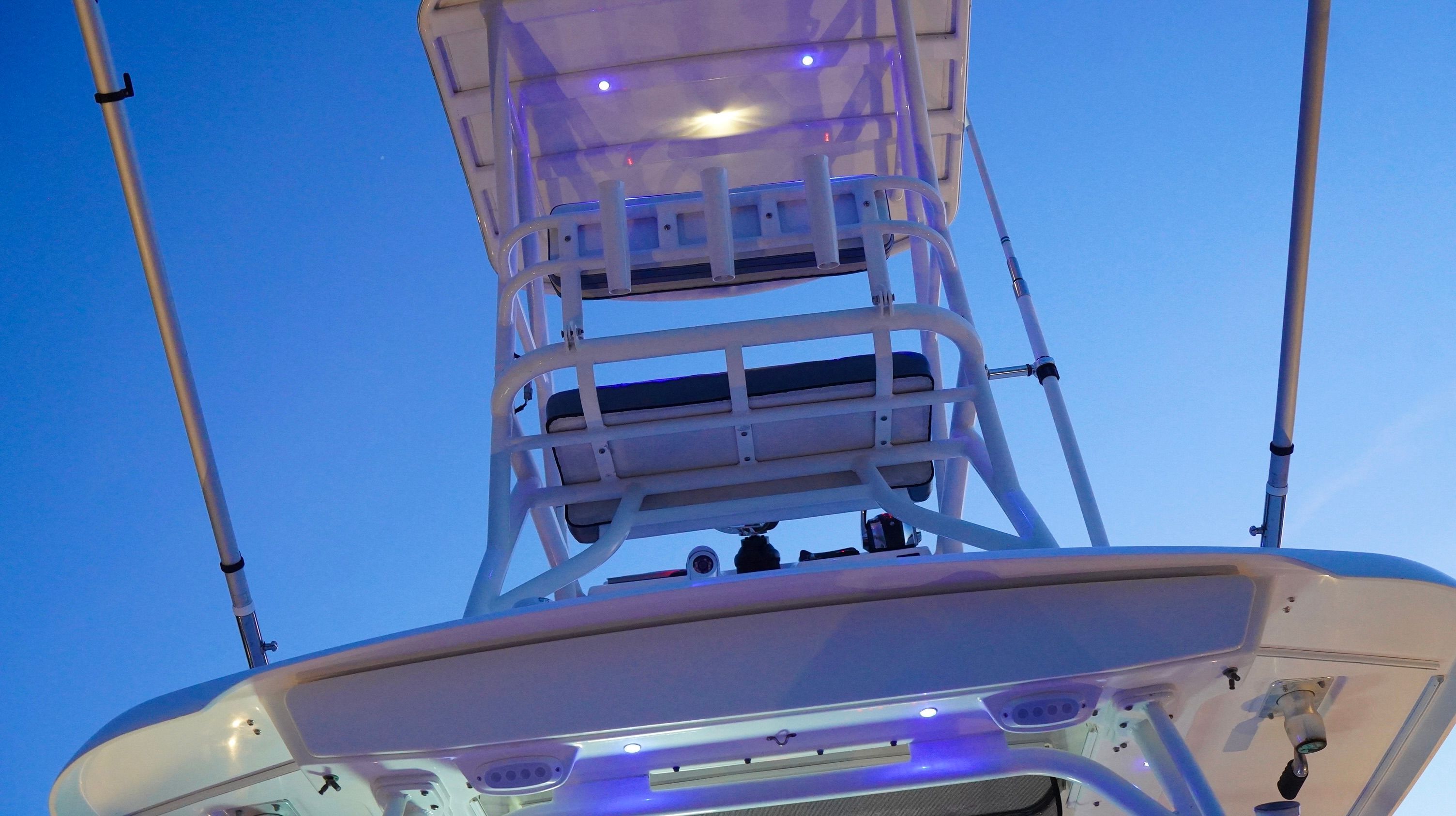 2013 Boston Whaler 350 Outrage - 200
