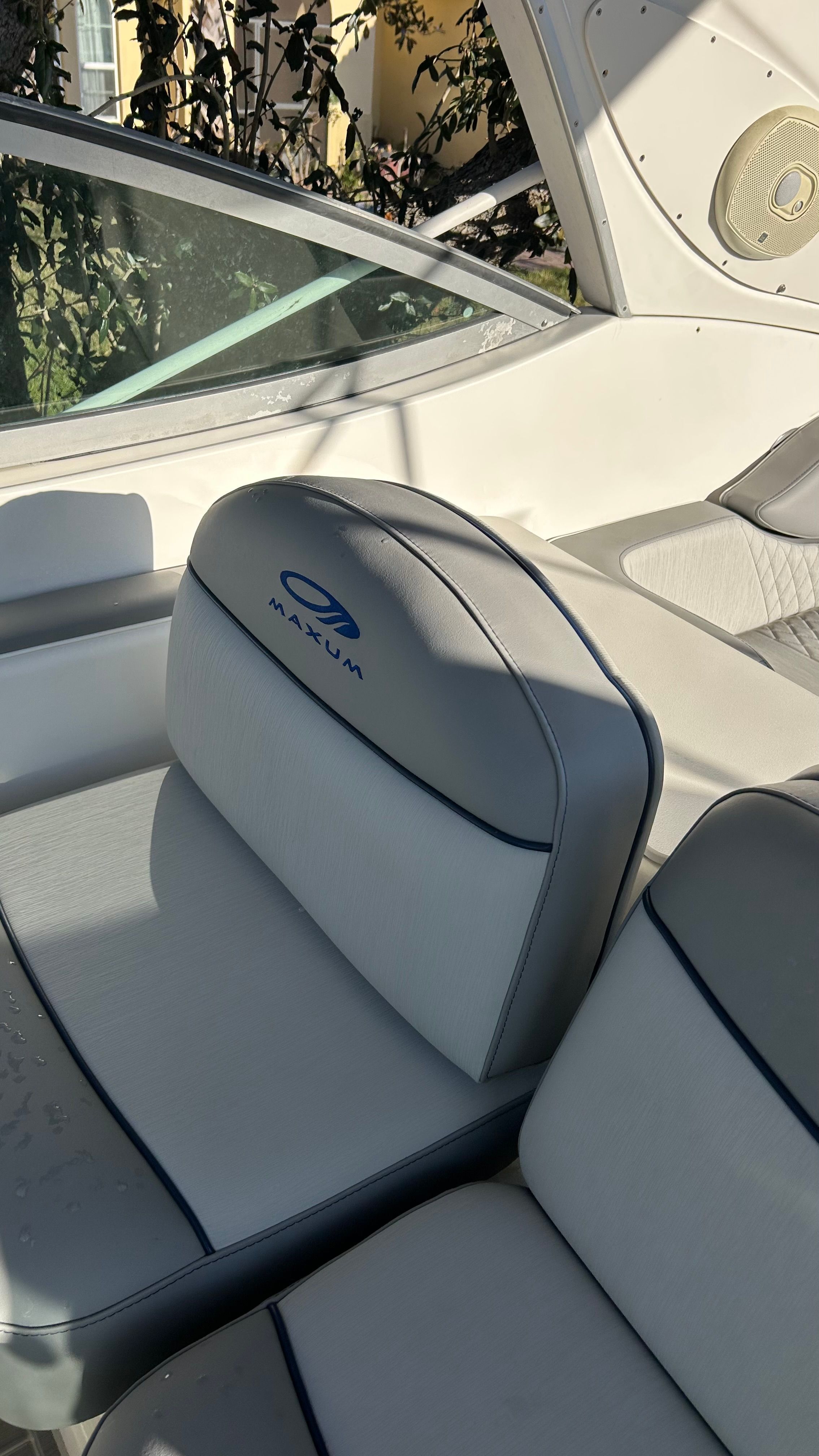 2006 Maxum 3300 SE - 34