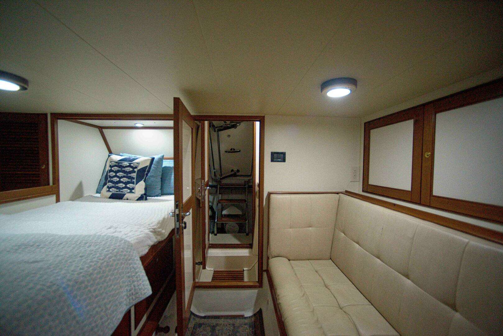2011 Marlow Explorer 70E - Image 37