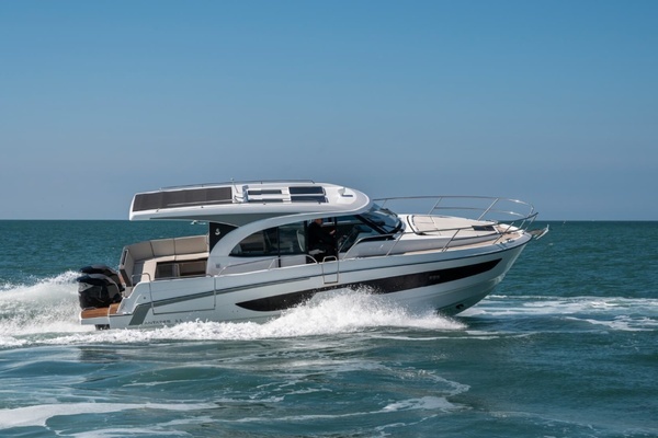 2023 Beneteau Antares 11