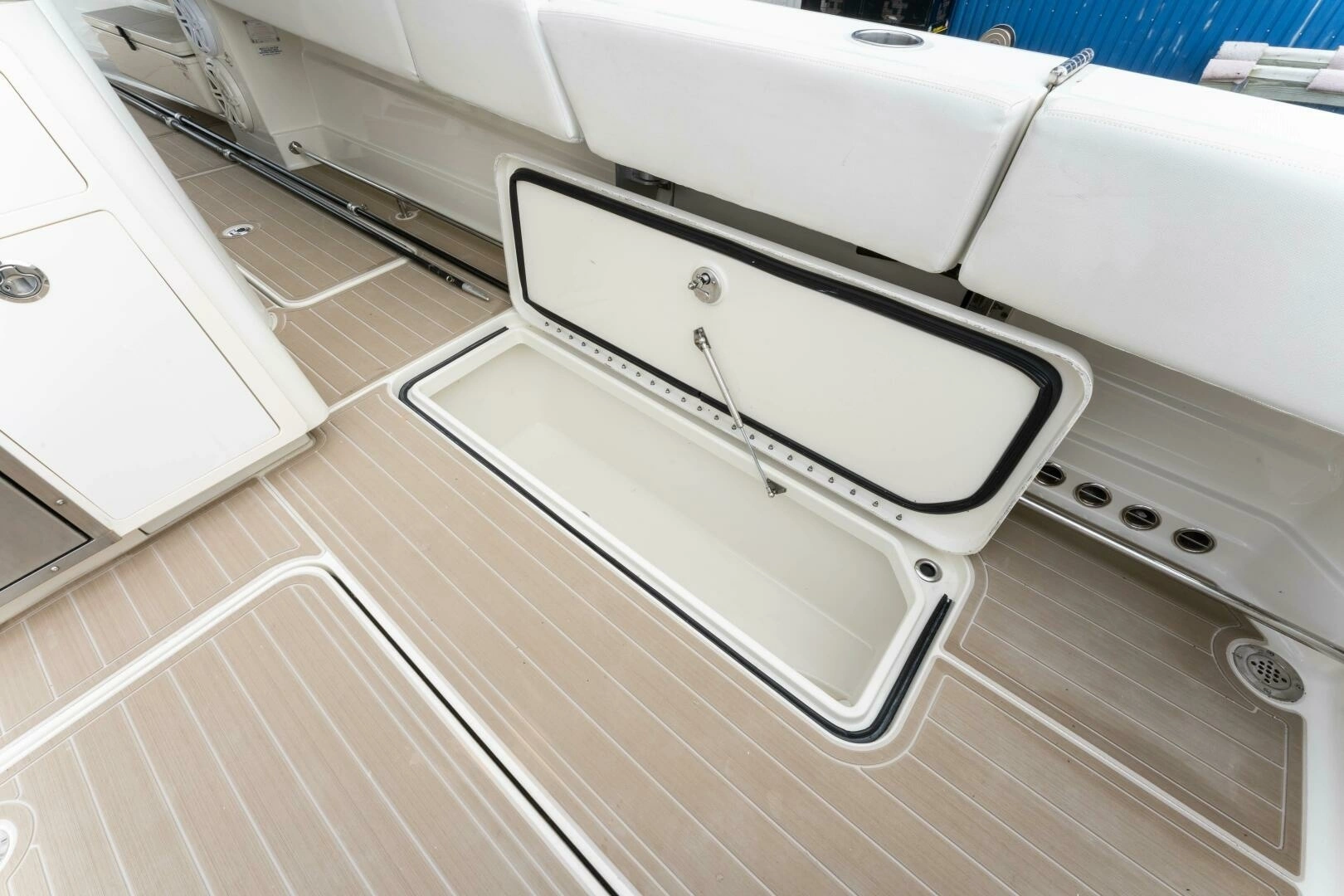 2018 HCB 4200 Siesta - Image 11