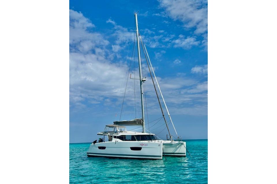 2016 Fountaine Pajot Lucia 40