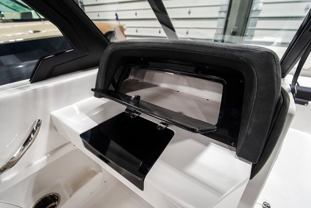 2026 Stingray 20 SBX - 13