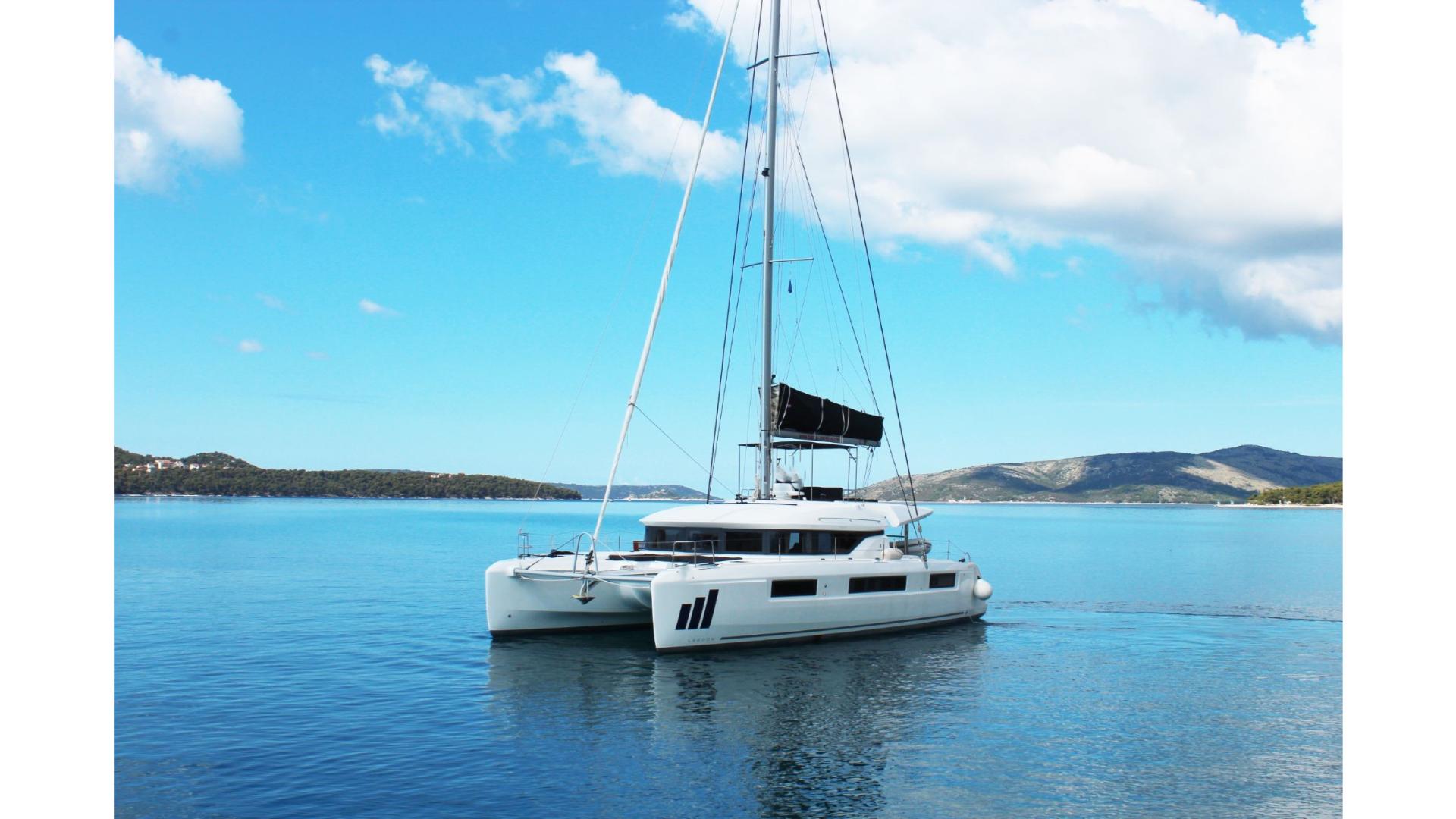 2019 Lagoon 50